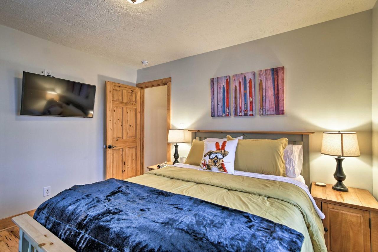 Cabin With Hot Tub And Mountain Views Less Than 5 Mi To Boone โบลวิงร็อค ภายนอก รูปภาพ
